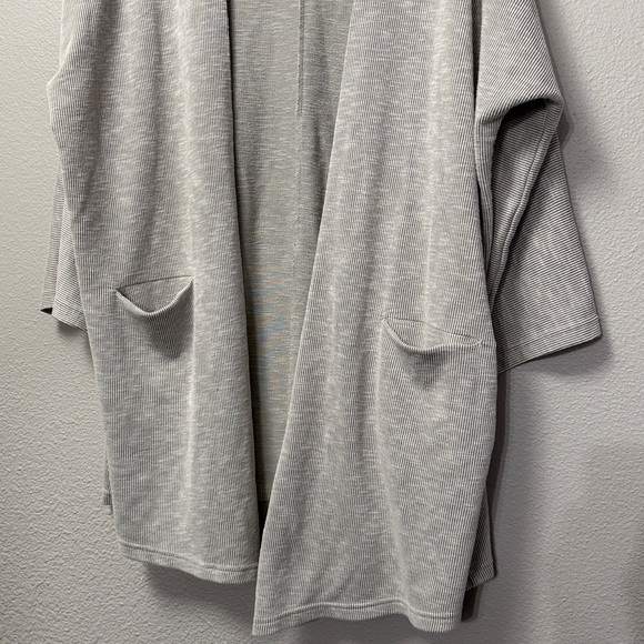 DONNI. Open Front Ribbed Cardigan - Picture 6 of 13